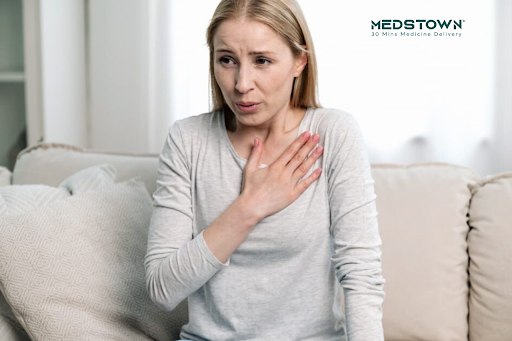 Recognize Panic Attacks in Public & Safe Support Someone